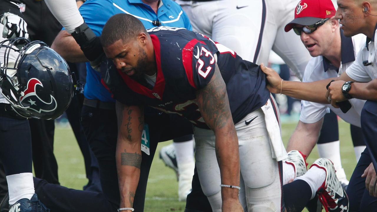 Texans release running back Arian Foster