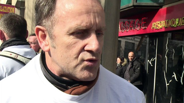 Manifestation d'habitants et commerçants de Calais à Paris