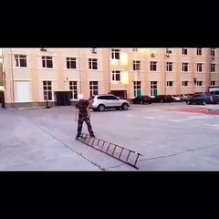Badass solider scales three stories in 10 seconds.