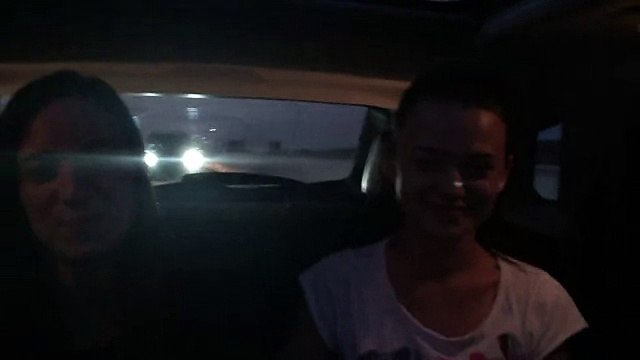 Новые Девушки модели прибыли в Нью Йорк США