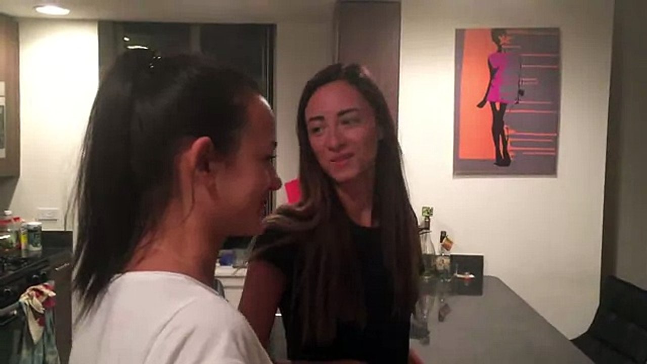 Новые девушки модели в модельной квартире США. Работа модели - жилье