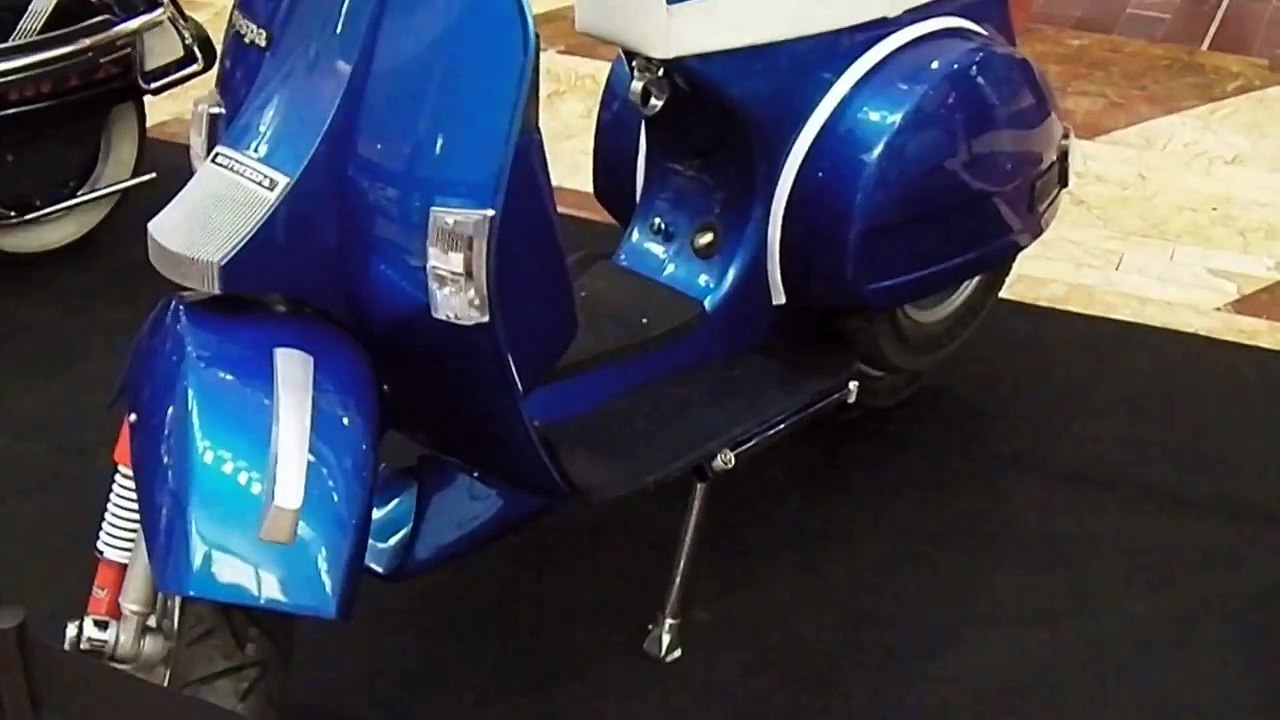 vintage classic vespas & lambrettas