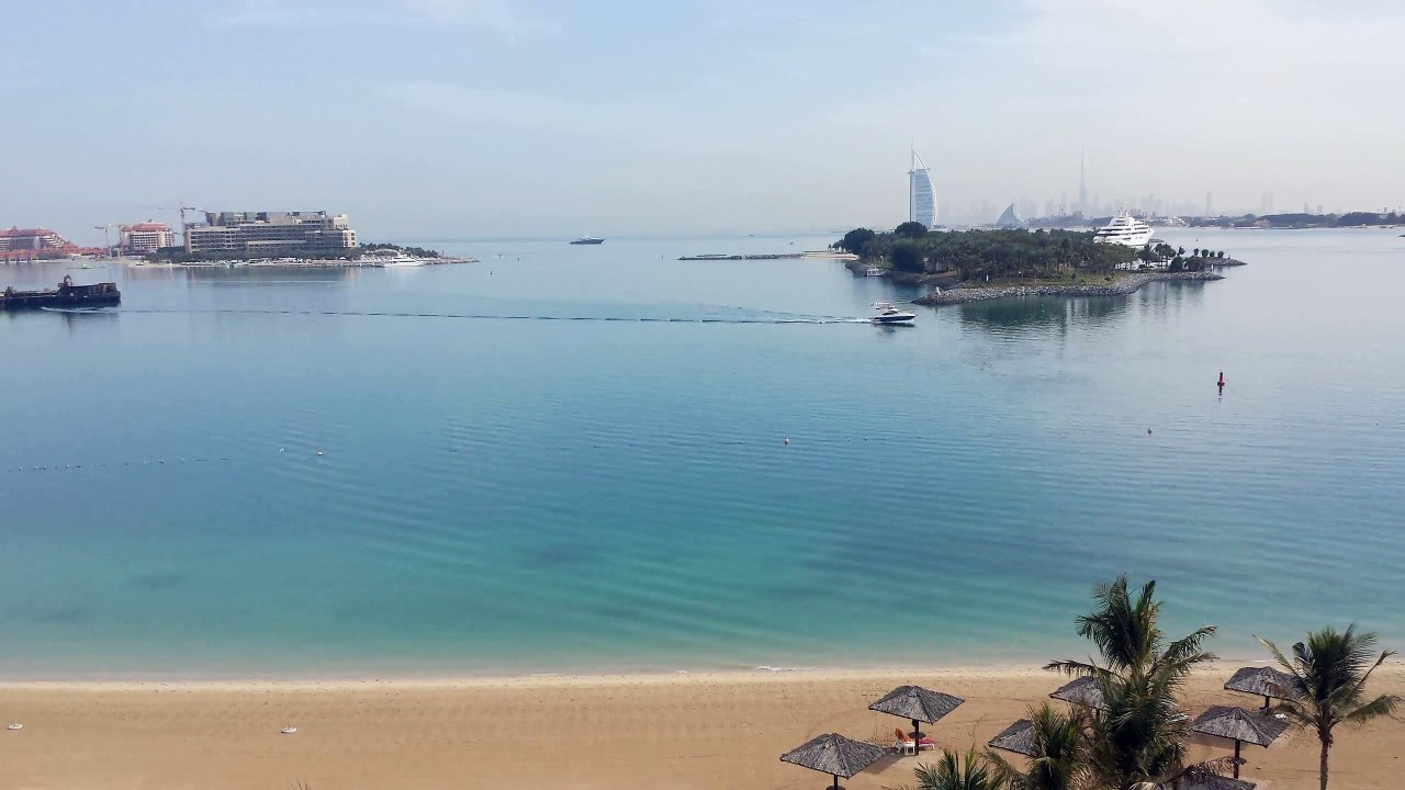 07-03-2016 Dubai_Samsung (Day 67 of 365)