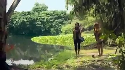 While Girls Are Posed By The River, One Was Eaten By a Crocodile ... Passionate Video Very