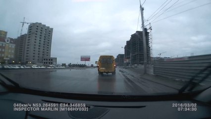 The Wheels on the Bus Fall Off, Off, Off