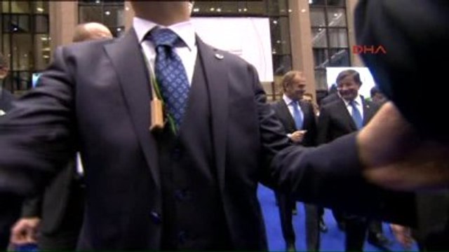 Dha Dış Haber - Başbakan Davutoğlu, Vizesiz Dolaşım İçin Haziran Ayını Taahhüt Ettiler