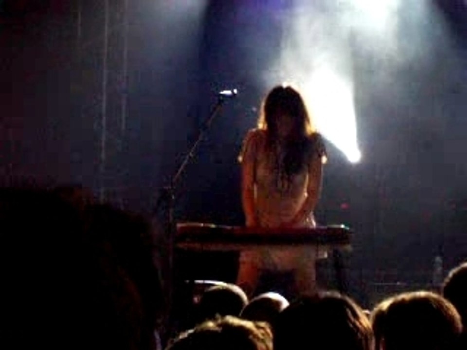 Blonde Redhead Misery Is A Butterfly 3/6