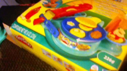 Floris playing with the play dough