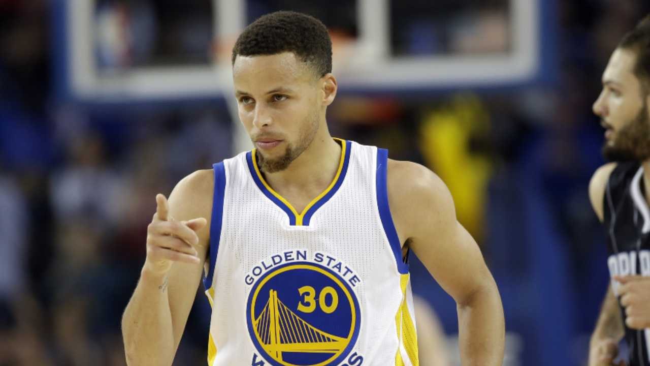 Warriors Set NBA Home Win Streak Record