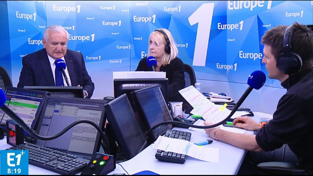 Jean-Pierre Raffarin : il n'y a plus de pilote au gouvernement