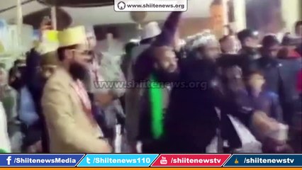 Pakistani Sunni Brothers Visit The Shrine Of Imam Ali a.s
