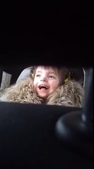 Petite fille vs Les Dents de la Mer