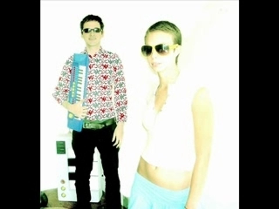 Simone & Pop-Hip -  Poupée Plastique  -  Exclu