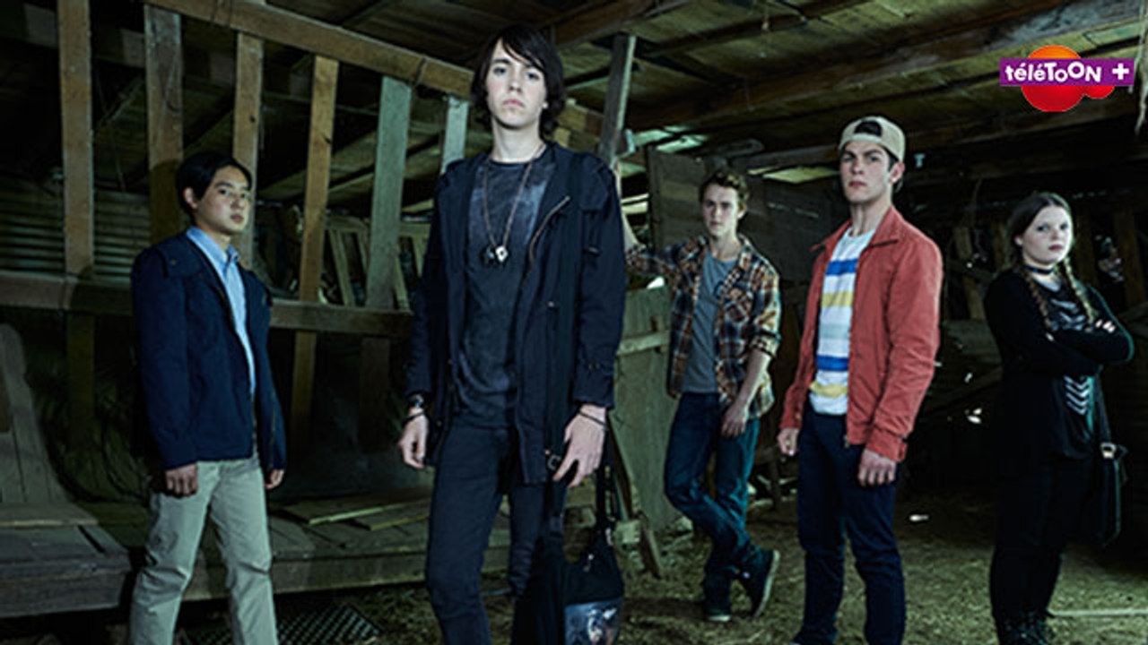 NOWHERE BOYS ENTRE DEUX MONDES - SAISON 2 - Résumé épisode 5 "Soupçons" (Série TéléTOON+)