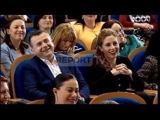 Report TV - Ja ngacmimet e Majkos ndaj Ramës që ndezën të qeshurat në sallë