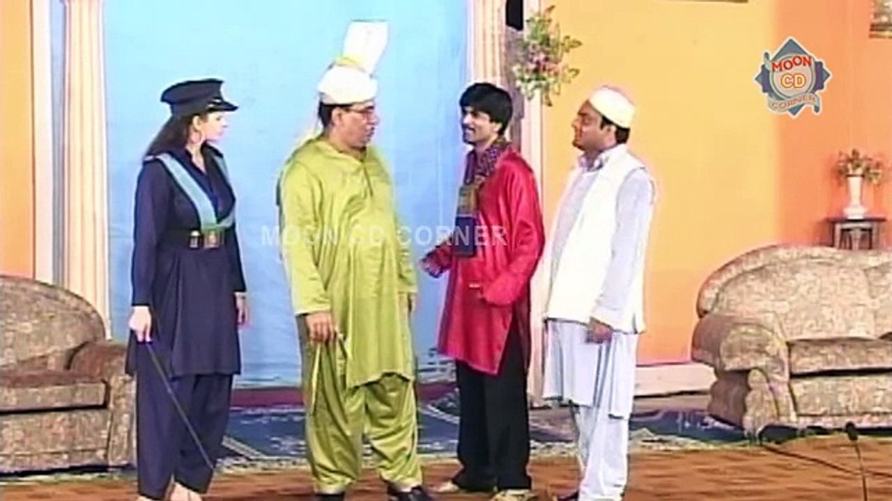 Raffu Chakkar Pakistani Stage Drama Trailer