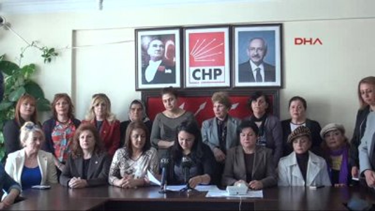 Mersin Kadınlar Gününde Özgecan Aslan Yasası Teklifi Reddine Tepki