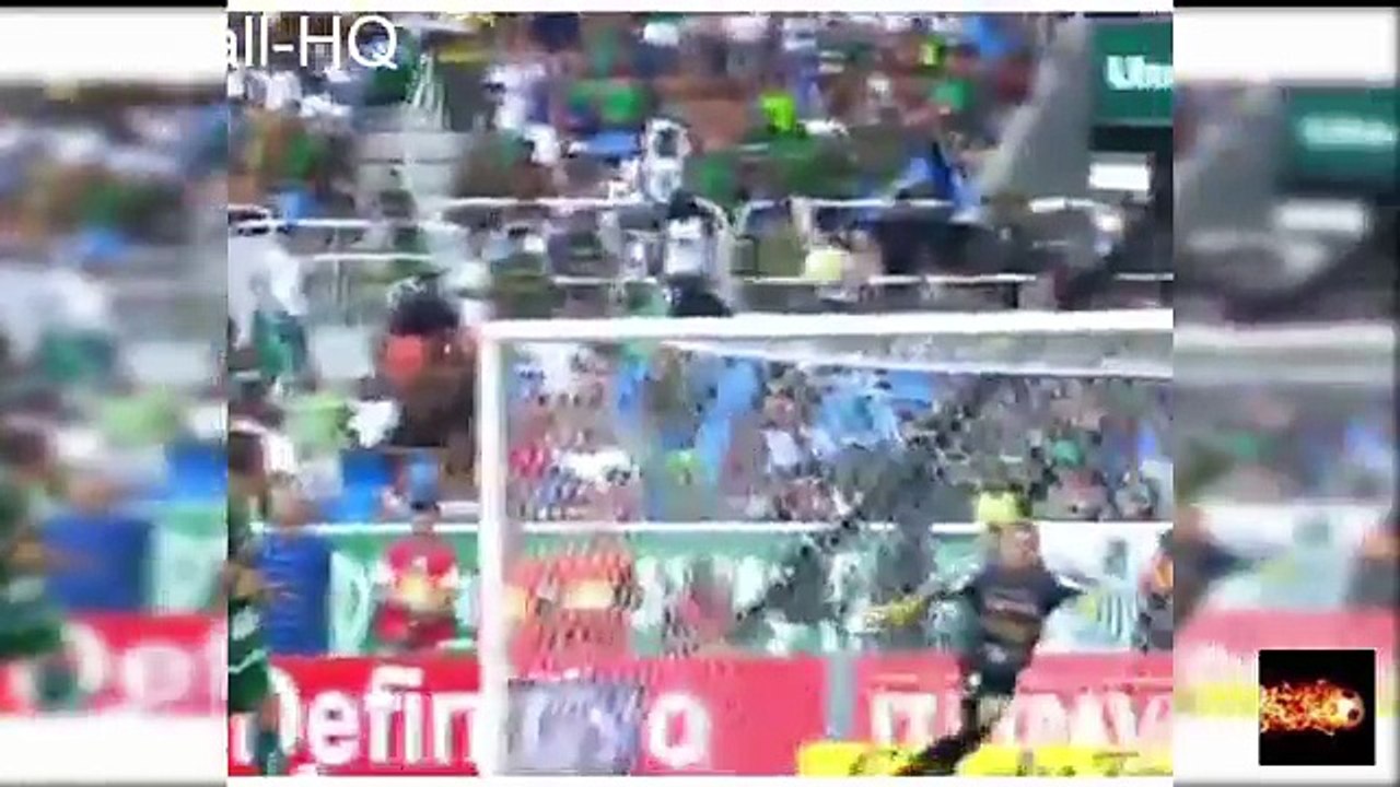Ronaldinho ● Ultimate Legendary Skills ● footboall-HQ