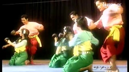 Khmer Folk Dance by CVM Studio_របាំគោះត្រឡោក (4K HD)