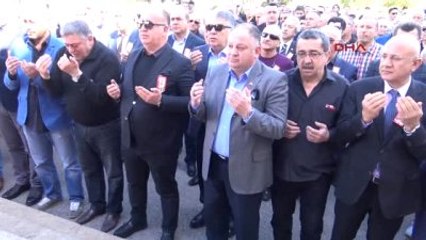 Antalyaspor'un Eski Futbolcusu Mehmet Toprağa Verildi