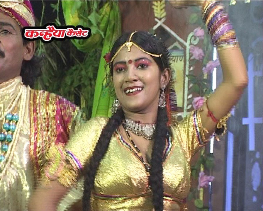 बुन्देली लोकगीत / हेरे कब से बाट / चन्द्रभूषण पाठक