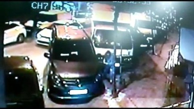 Güngören'de 2 Kişinin Öldürüldüğü Silahlı Saldırının Güvenlik Kamerası Görüntüleri Ortaya Çıktı