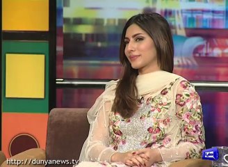 Amanullah shuts pretty heroine up