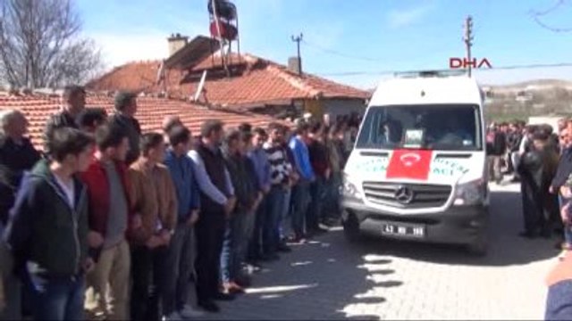 Kütahya Şehit Uzman Çavuşu Kütahya'da 10 Bin Kişi Uğurladı 1-