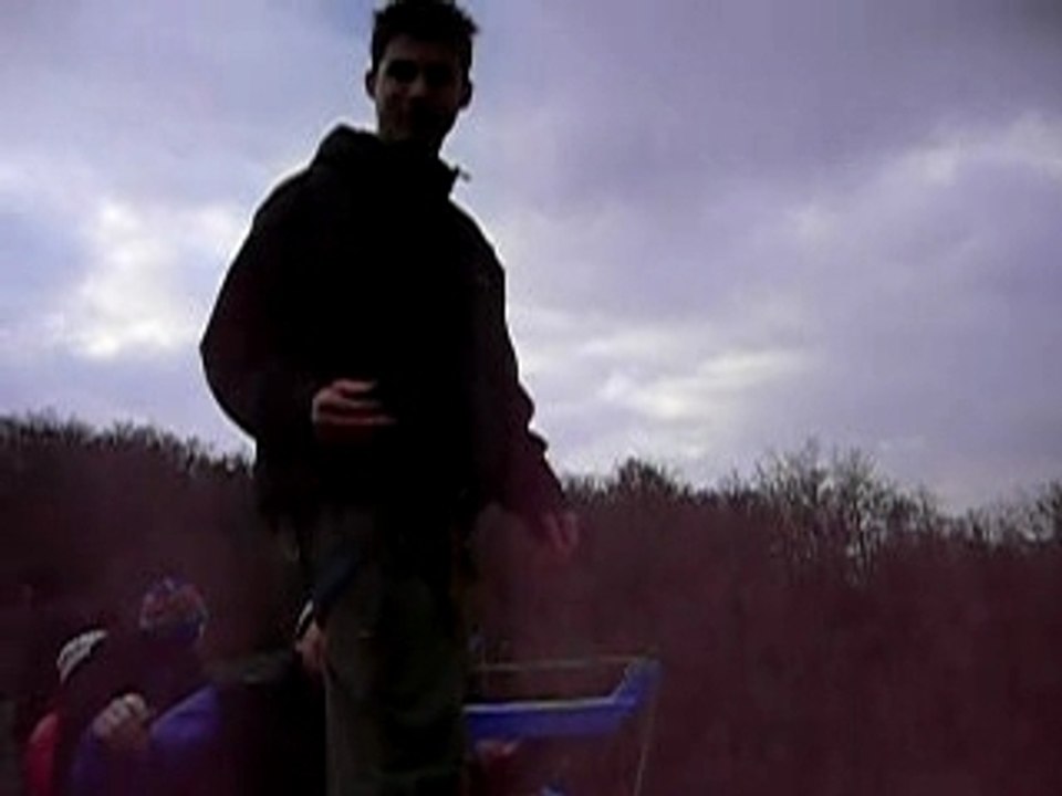 Max Saut à l'élastique