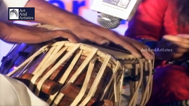 Bhajan Samrat Anup Jalota LIVE Performance - Rang De Chunaria Bhajan - Idea Jalsa - Indore - YouTube