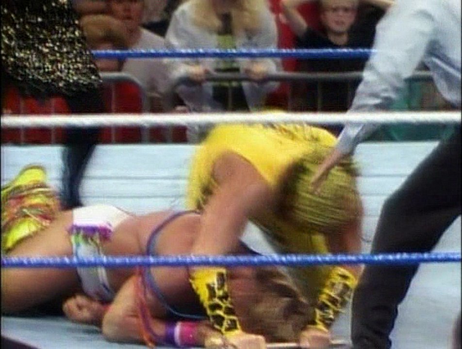 Randy Savage vs. Ultimate Warrior (Wrestlemania VII Buildup Video)