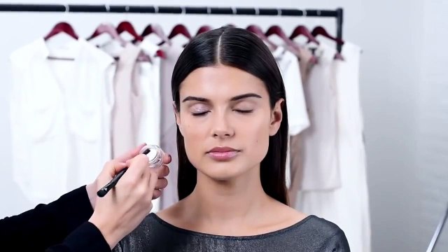 Как сделать макияж глаз в 3 оттенках металлик