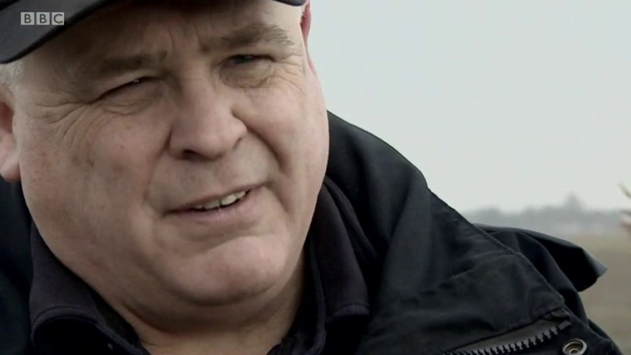 BBC1_Inside Out East Midlands 7Mar16 - police respond to hare coursing in Lincolnshire