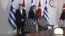 İzmir Başbakan Davutoğlu, Yunanistan Başkanı Çipras ile Ortak Açıklama Yaptı 1-