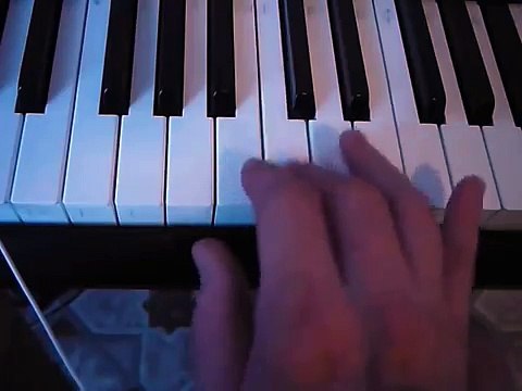 Как научится на синтезаторе Белые розы.