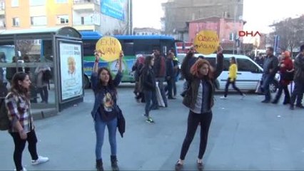 Niğde'de Eylem Yapan Kız Öğrencilere Tepki