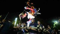 Los demonios despiden el año en Bali ahuyentando los malos espíritus