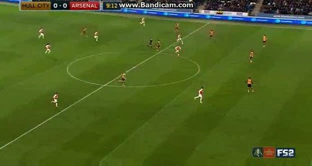 Campbell Amazing chance Hull City vs Arsenal - FA Cup 08.03.2016