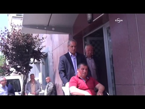 Seçimi kaybeden AK Partili cami önünde CHP'li meclis üyesini vurdu