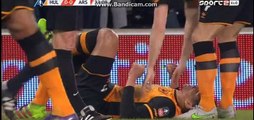 Oliver Giroud horror foul gets Yellow Card  - Hull City vs Arsenal 08-03-2016
