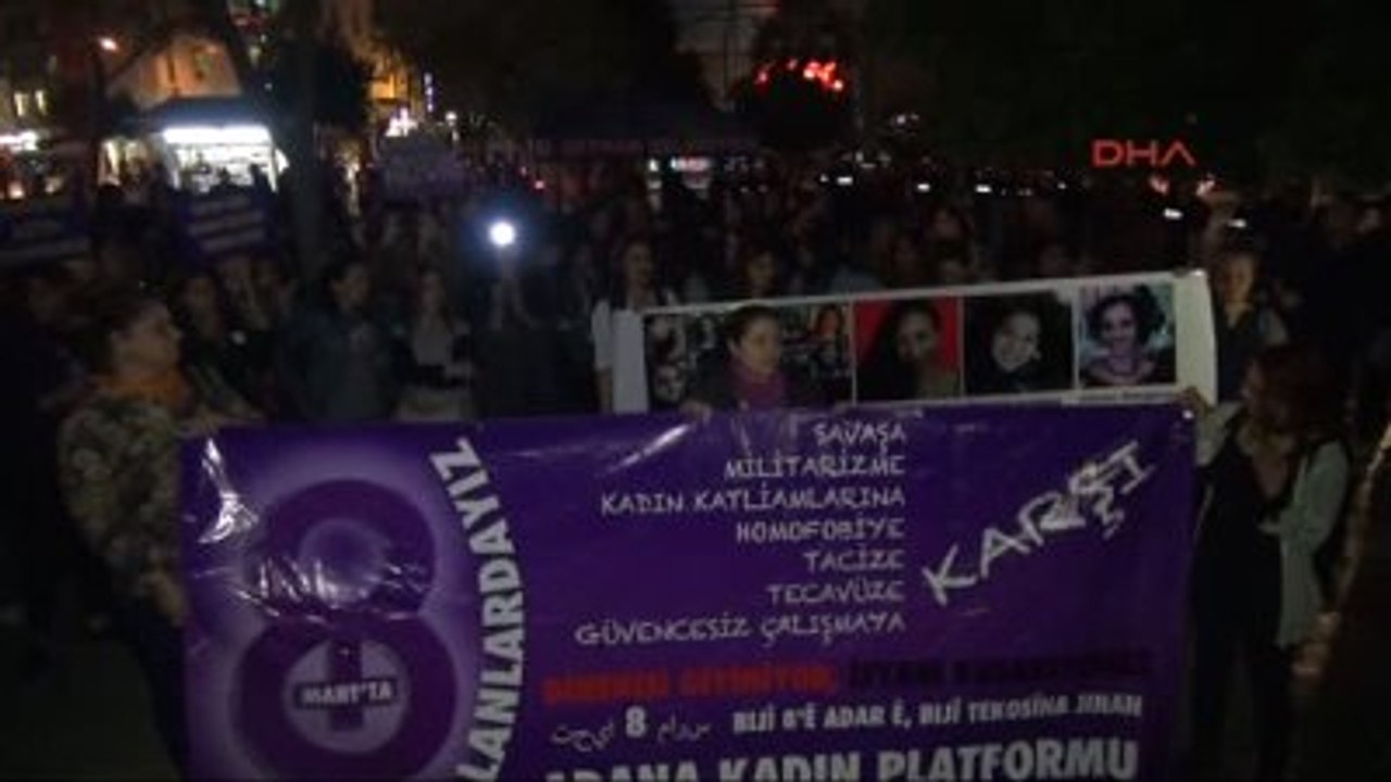 Adana'da da Kadınlar Sokağa Çıktı