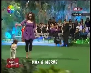 Merve Sevi Sallanan Göğüsleri