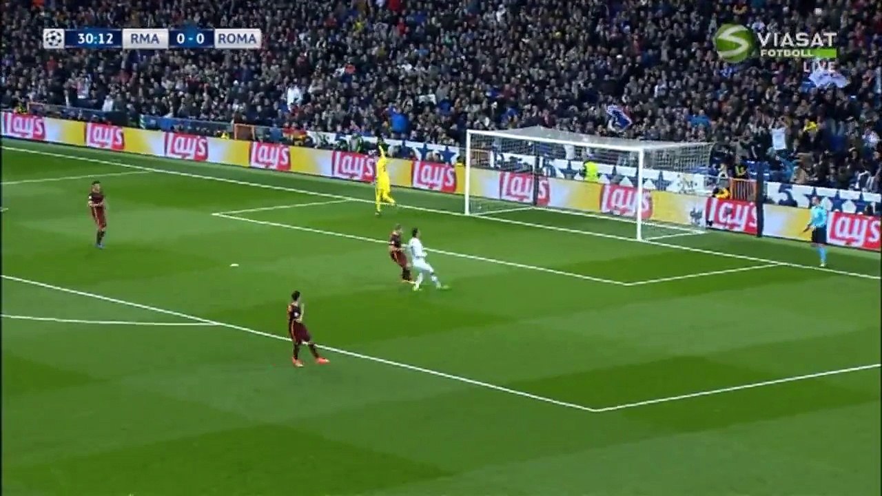 Gareth Bale Amazing Long Shot Chance HD _ Real Madrid 0-0 AS Roma 08.03.2016 HD