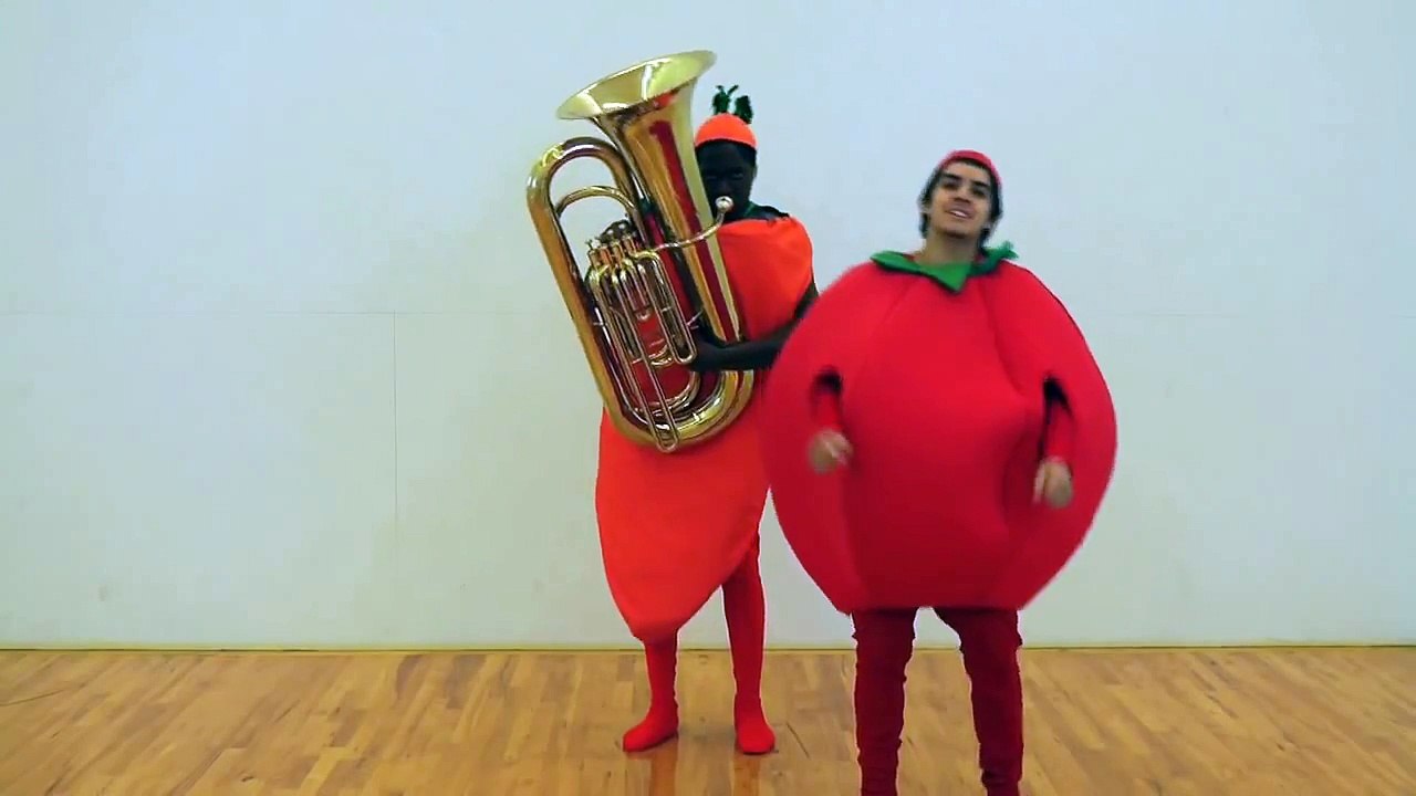 Junior Tales - Veggie Tales Theme Song Parody