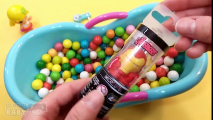 BUBBLE GUM Bath w_ Surprise Toys Pinypon + Shopkins in Gumball
