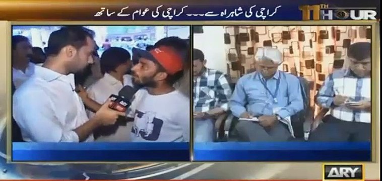 Mustafa Kamal, PTI or MQM - Has Mustafa Kamal's entry caused any stir in Karachi's politics ? Watch video
