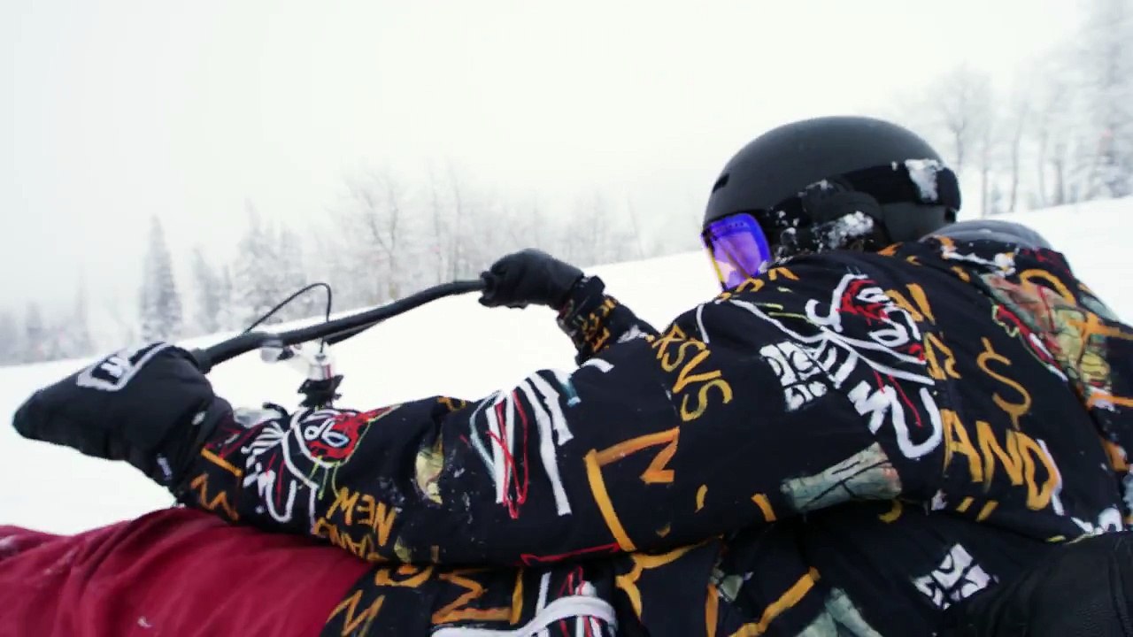Trike Drifting in SNOW with Syndicate and Shonduras! 2016