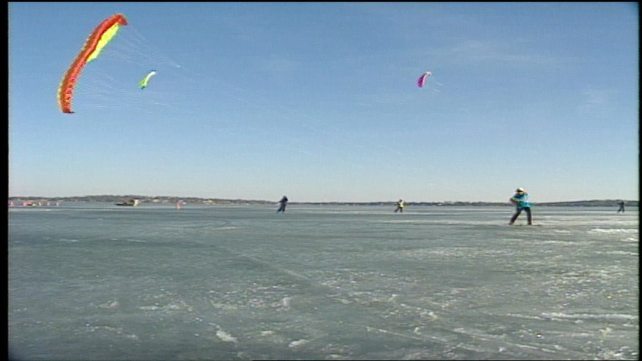 Kites On Ice from Madison, Wisconsin video Dailymotion