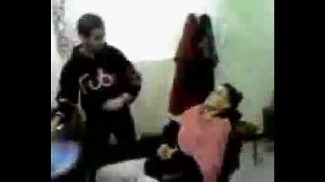 Angry Barber Slaps Client Ha Ha Ha
