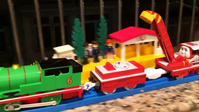 【Thomas & Friends】Percy with Rocky running around : きかんしゃトーマス パーシー&ロッキー : Plarail プラレール (00110)